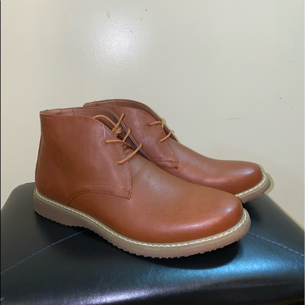 Men’s dress shoes